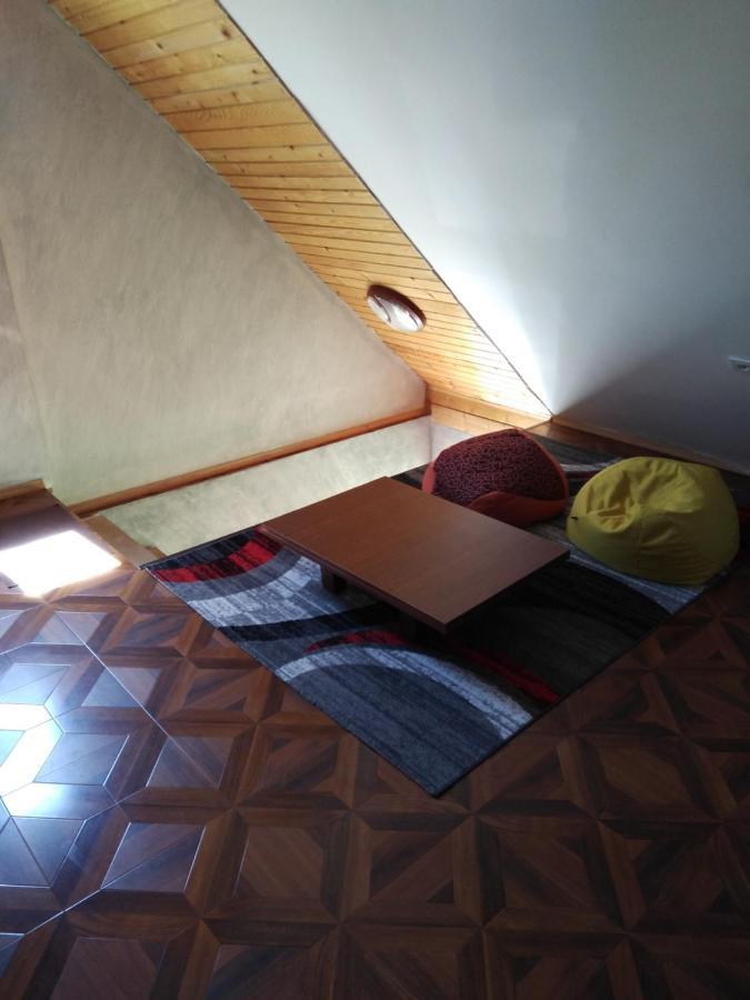 Family Hotel Mtamta Goudaouri Extérieur photo