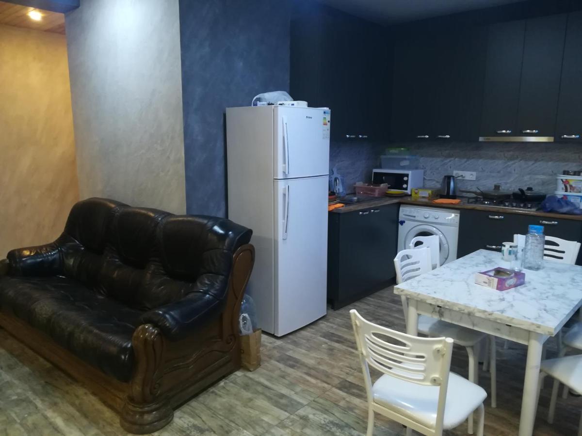 Family Hotel Mtamta Goudaouri Extérieur photo